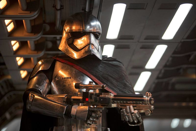 Illustration for article titled Todo lo que no nos gustó de Star Wars: The Force Awakens